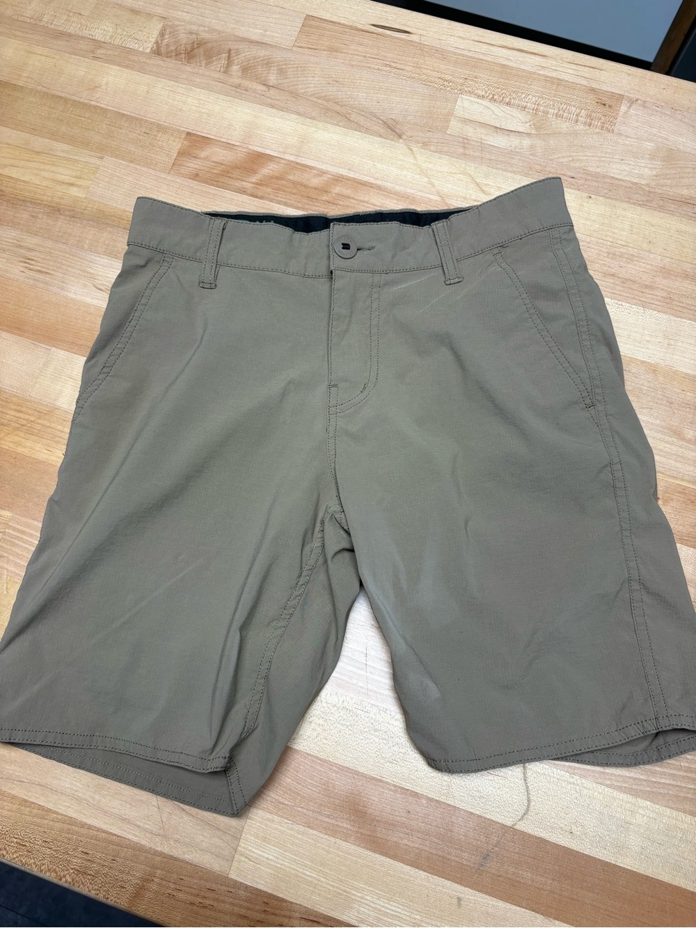 Brixton Men's Flat Front Shorts - tan